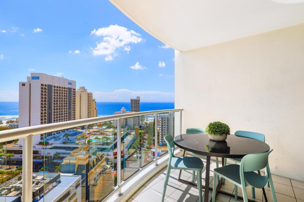 Chevron Renaissance Managed By Gchs Appartement Gold Coast Buitenkant foto