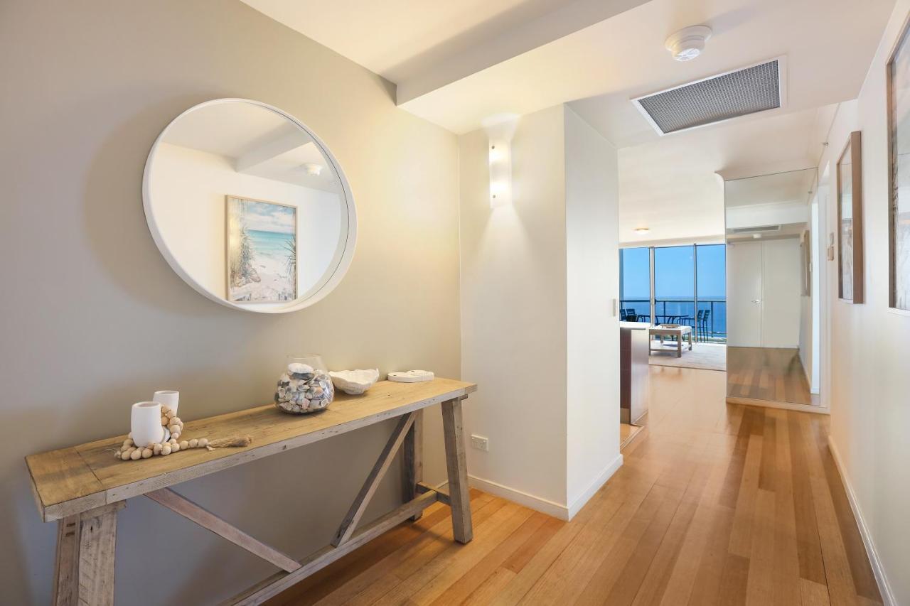 Chevron Renaissance Managed By Gchs Appartement Gold Coast Buitenkant foto